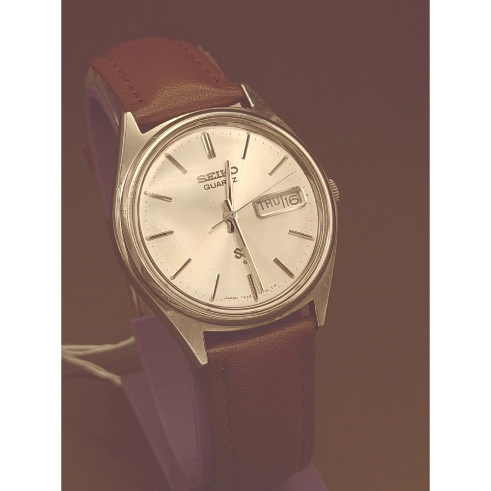 Seiko Quartz Day-Date 7546-7130 – Vintage Japan Silver Dial